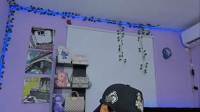 sara mendez2 online show from 02/19/25, 07:05