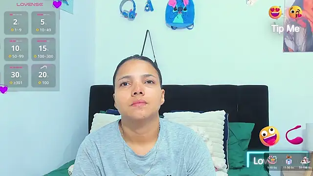 sara mendez2 online show from 12/14/25, 01:55