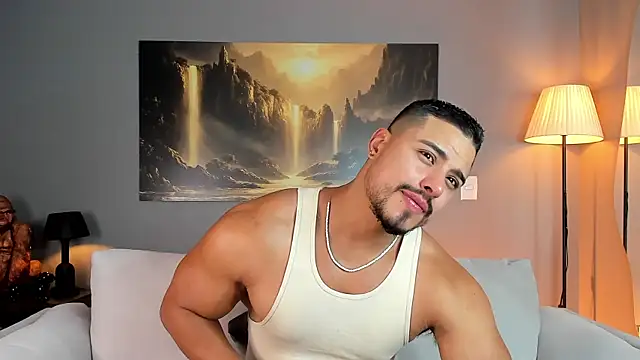 Snapshot of ApoloMakris chatting on 04/07/26, 11:04 ApoloMakris online show from 04/07/26, 11:04