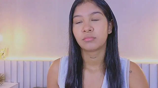 Aida moreno online show from 12/19/25, 11:50