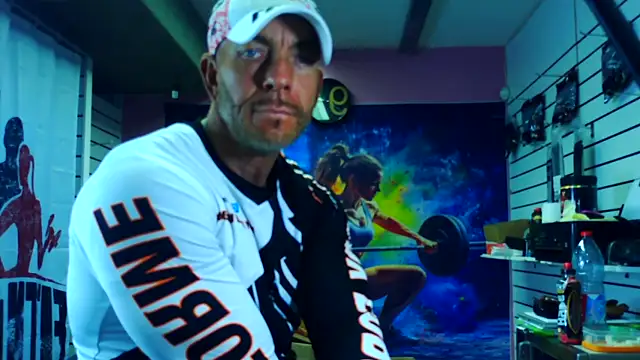 Snapshot of fabxxl chatting on 01/15/26, 08:30 fabxxl online show from 01/15/26, 08:30