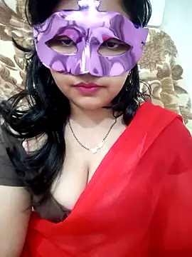 Snapshot of Shivi_shahh chatting on 02/07/25, 05:51 Shivi shahh online show from 02/07/25, 05:51