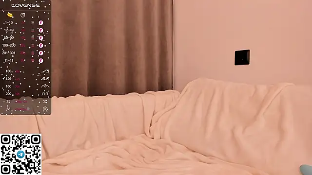 tyty piupiu online show from 12/20/24, 12:08