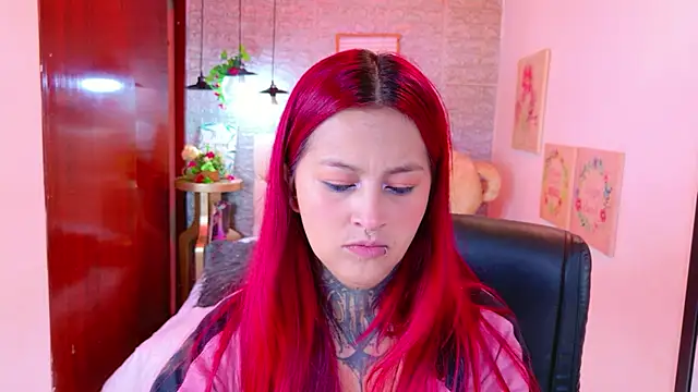 meghan nill online show from 11/17/25, 03:01