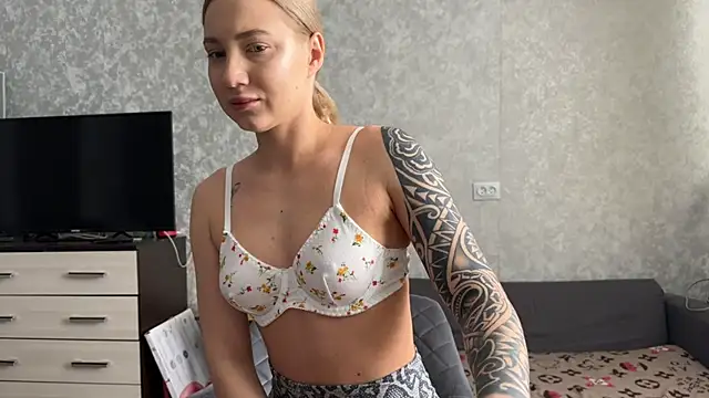 AnneBall online show from 03/03/25, 10:06