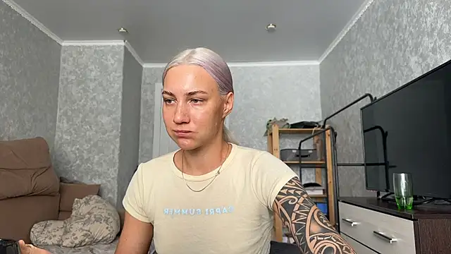 AnneBall online show from 03/01/26, 07:54