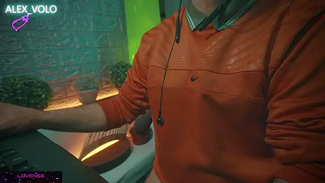 alex-volo online show from 01/16/25, 01:14