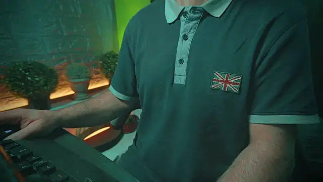 alex-volo online show from 02/02/25, 01:12