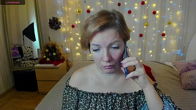 Katherine Fox online show from 12/12/24, 07:41