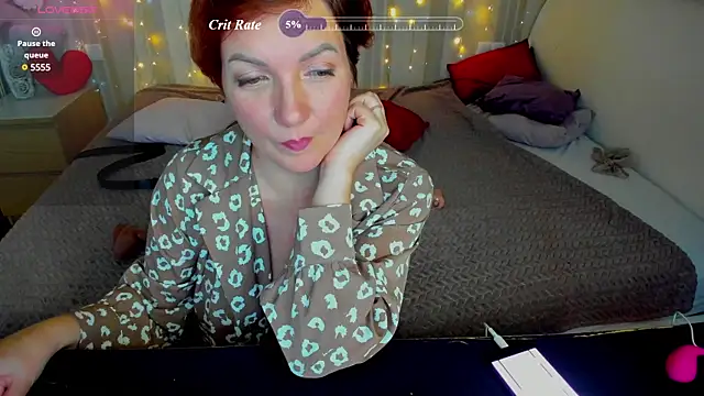 Katherine Fox online show from 02/08/25, 01:44