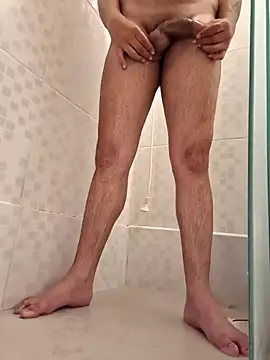 Snapshot of brunolorran6969 chatting on 12/30/24, 10:45 brunolorran6969 online show from 12/30/24, 10:45