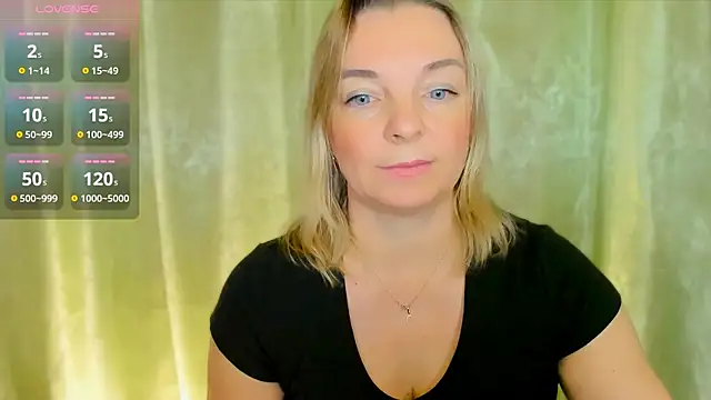 Regina  blue online show from 12/17/24, 03:17