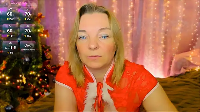 Regina  blue online show from 12/25/24, 08:17