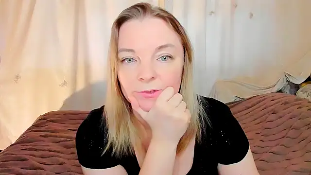 Regina  blue online show from 03/06/26, 03:19