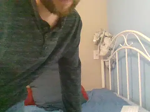 Snapshot of SmokingSloth chatting on 01/18/25, 07:04 SmokingSloth online show from 01/18/25, 07:04