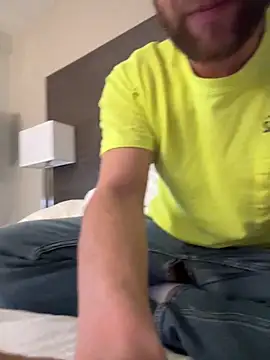 Snapshot of SmokingSloth chatting on 01/22/25, 06:41 SmokingSloth online show from 01/22/25, 06:41