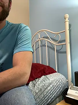 Snapshot of SmokingSloth chatting on 01/27/25, 04:52 SmokingSloth online show from 01/27/25, 04:52