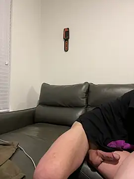 Snapshot of SmokingSloth chatting on 03/02/25, 04:07 SmokingSloth online show from 03/02/25, 04:07