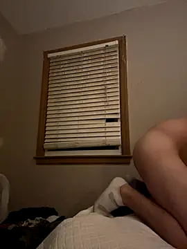 Snapshot of SmokingSloth chatting on 09/14/25, 08:35 SmokingSloth online show from 09/14/25, 08:35