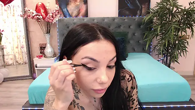 MissJuliax online show from 03/04/25, 06:47