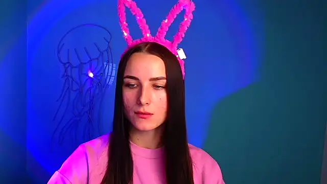 Eva Janee online show from 10/06/25, 11:29