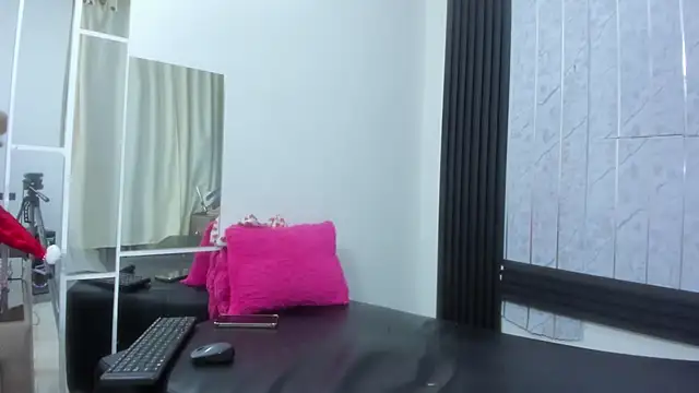 FernandaClar online show from 01/06/26, 08:40