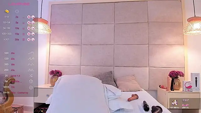 mia lourence online show from 03/01/25, 09:37