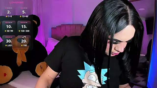 alexia mattel online show from 11/21/25, 04:27