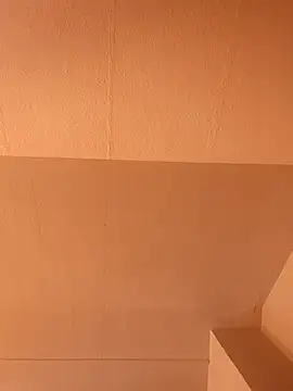 Snapshot of Tiffany35 chatting on 09/20/25, 12:17 Tiffany35 online show from 09/20/25, 12:17