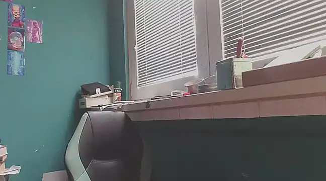 YouWantMe666 online show from 02/12/25, 02:21