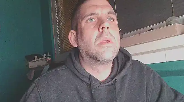 YouWantMe666 online show from 02/18/25, 08:36