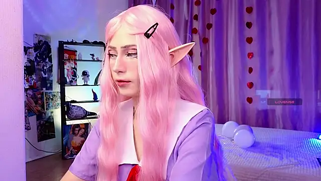 Snapshot of Carolina_Leep chatting on 02/25/26, 01:54 Carolina Leep online show from 02/25/26, 01:54