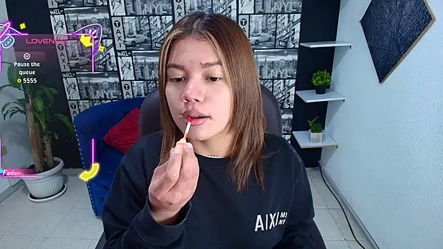 Gissel Angel online show from 09/18/25, 08:11