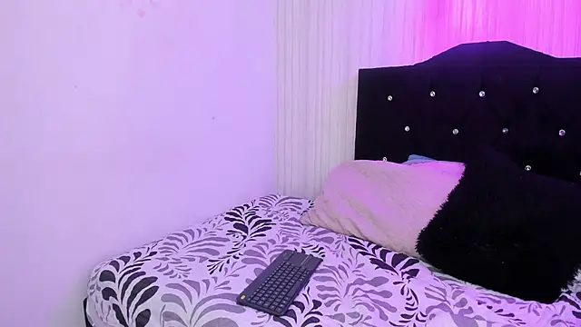 alice dakota online show from 02/22/25, 04:18