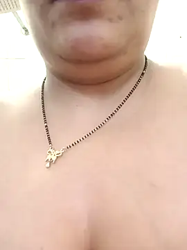 sneha rose online show from 12/11/24, 08:18