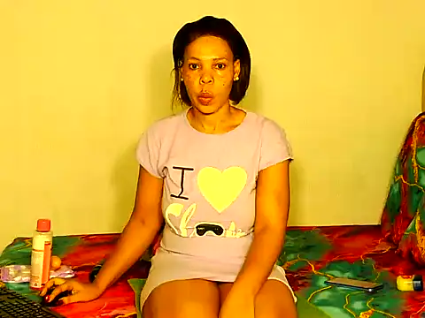 White Porshe online show from 11/17/25, 11:32