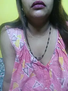 Snapshot of Sexyranibhabhi chatting on 06/05/26, 02:40 Sexyranibhabhi online show from 06/05/26, 02:40