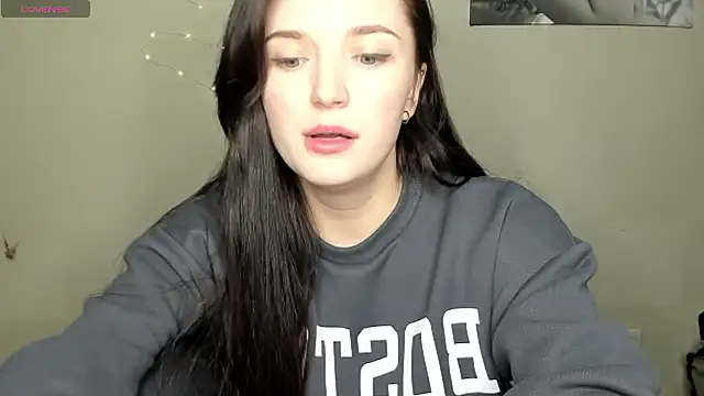 EvaaMillerr99 online show from 12/04/24, 12:14