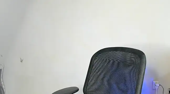 EvaaMillerr99 online show from 02/18/25, 02:38