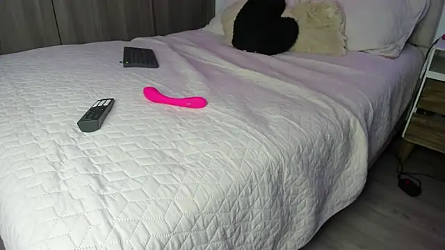 NaomiAsha online show from 03/22/26, 08:34