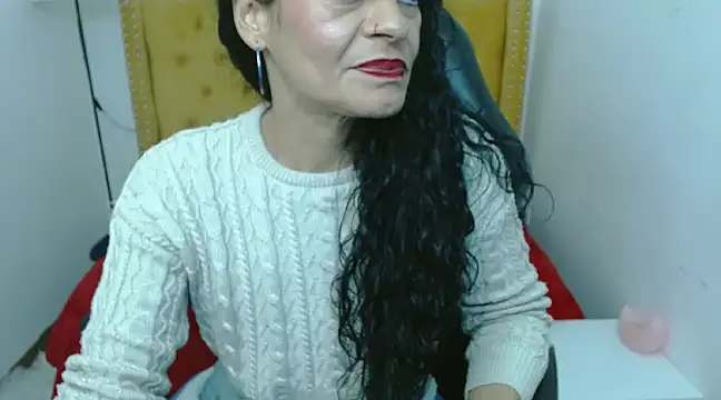 AlexandraJones  online show from 02/22/25, 07:12