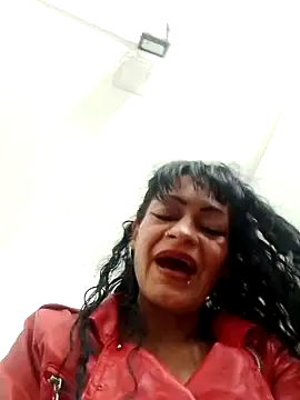 AlexandraJones  online show from 03/17/25, 12:08