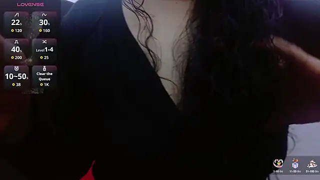 AlexandraJones  online show from 10/07/25, 01:58