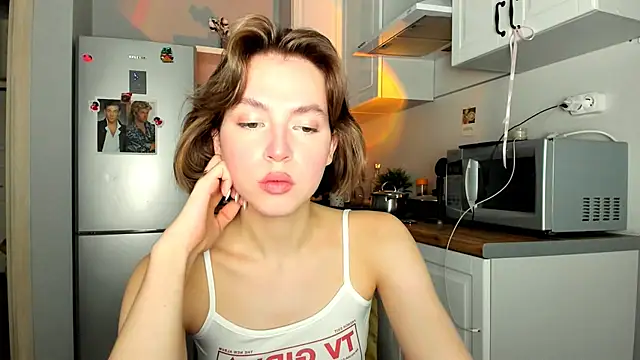 Niky  Jess online show from 03/06/25, 08:19