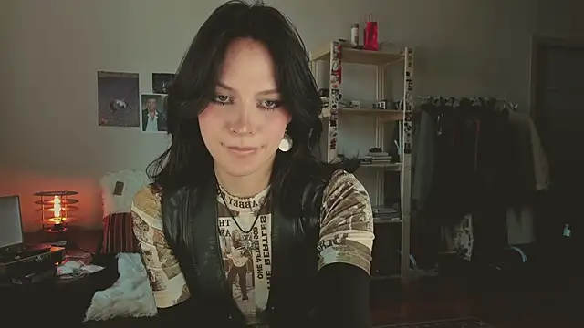 Niky  Jess online show from 04/12/26, 01:38