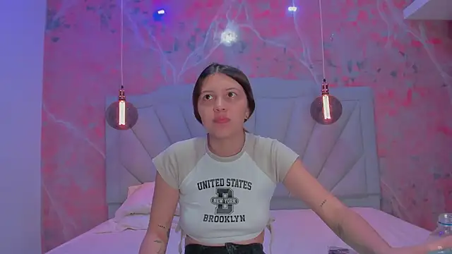 AngelaaCute  online show from 01/16/25, 11:58