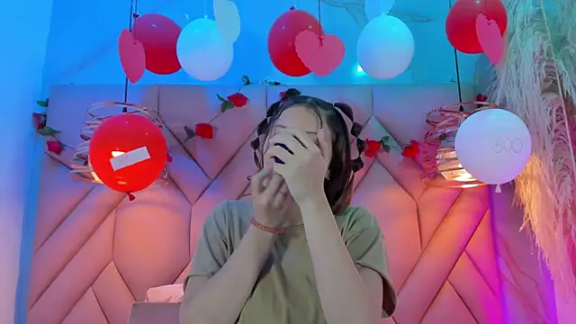 AngelaaCute  online show from 02/18/25, 12:28