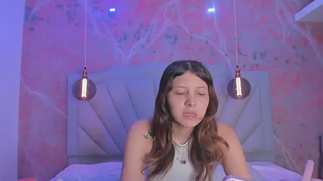 AngelaaCute  online show from 03/20/25, 12:11