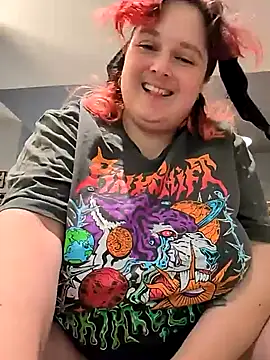 Snapshot of LadyRochester chatting on 07/02/26, 11:44 LadyRochester online show from 07/02/26, 11:44