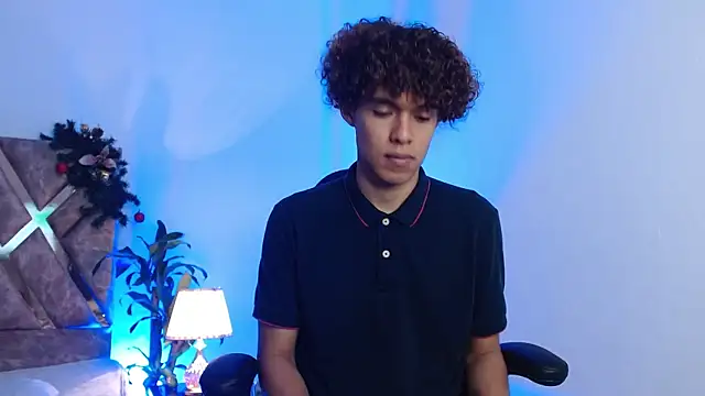 nickolas moon online show from 12/14/24, 02:42